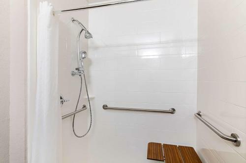 Hotel Quality Suites South Austin