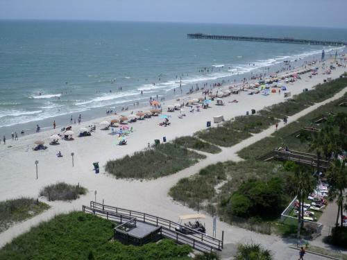 Tropical Seas Hotel