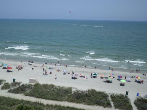 Tropical Seas Hotel