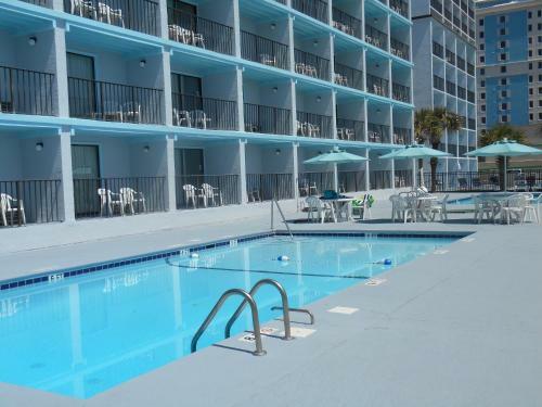 Tropical Seas Hotel
