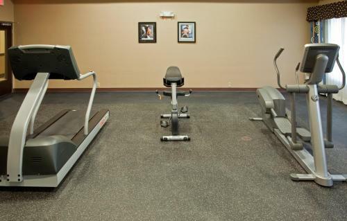 Holiday Inn Express Hotel & Suites Austin South - Buda