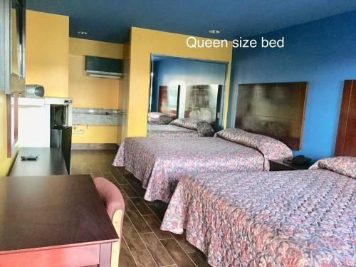 Motel Luxury Inn
