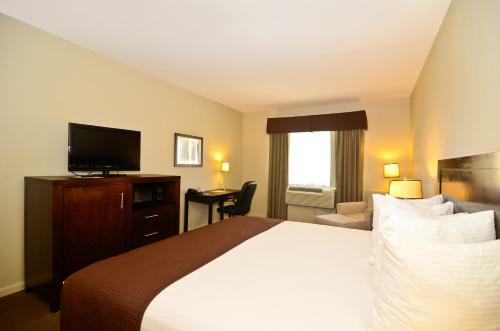 Hotel Baymont By Wyndham Columbus