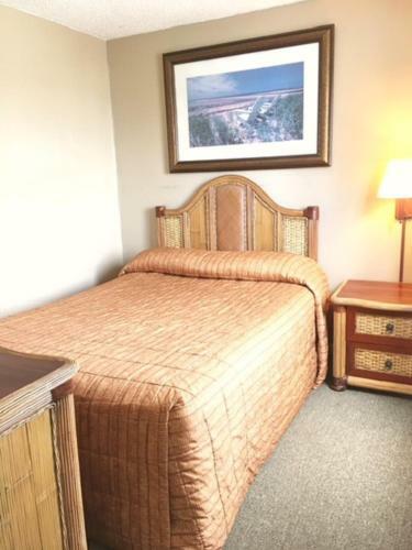 Polynesian Oceanfront Motel