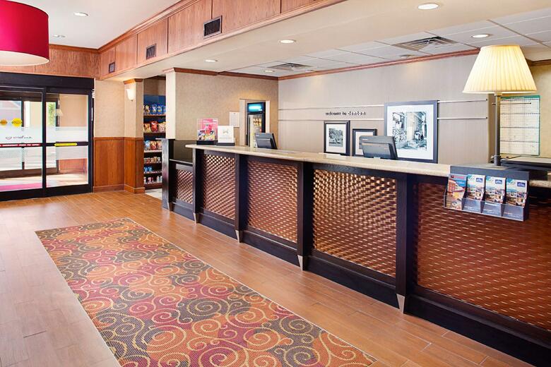 Hotel Hampton Inn & Suites Denton
