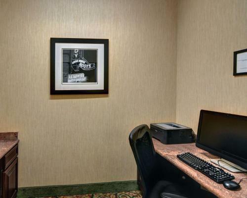 Hotel Comfort Suites Fort Worth South