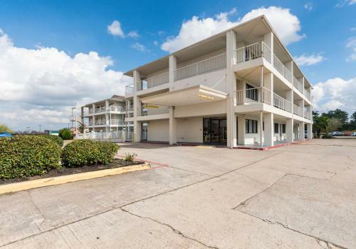Motel 6 Humble