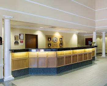 Hotel Comfort Suites La Porte