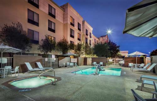 Hotel Springhill Suites Laredo