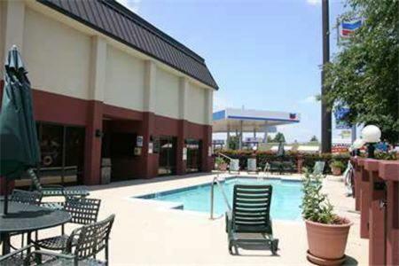 Hotel Baymont By Wyndham Lewisville