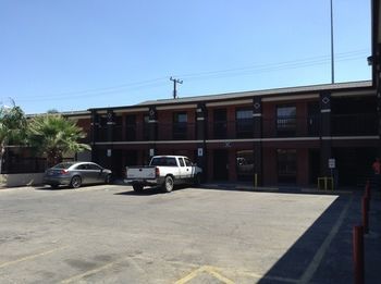 Motel Super 8 Laredo