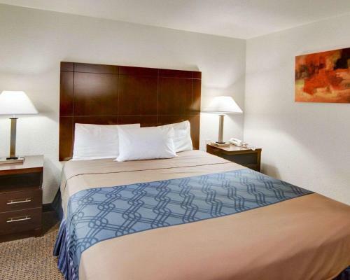 Hotel Econo Lodge & Suites Lewisville