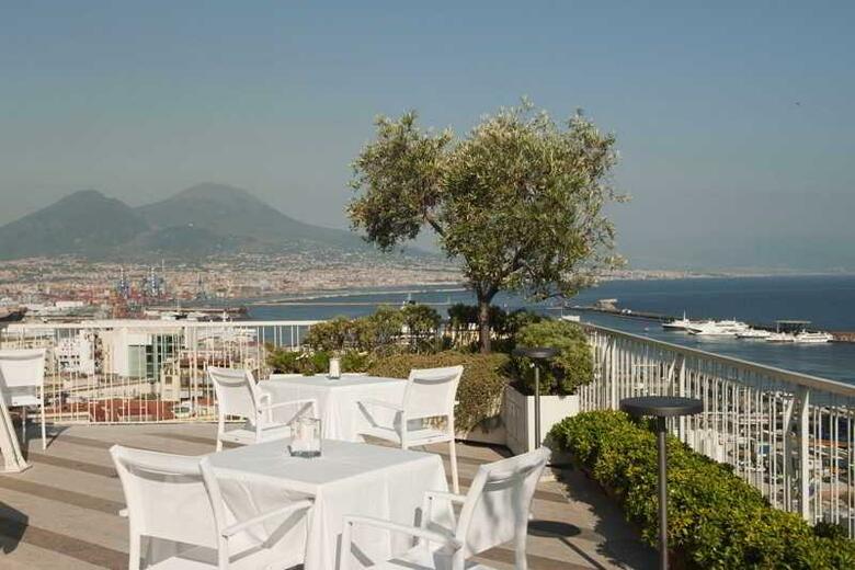 Renaissance Naples Hotel Mediterraneo