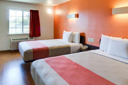 Motel 6 Mount Pleasant, Tx