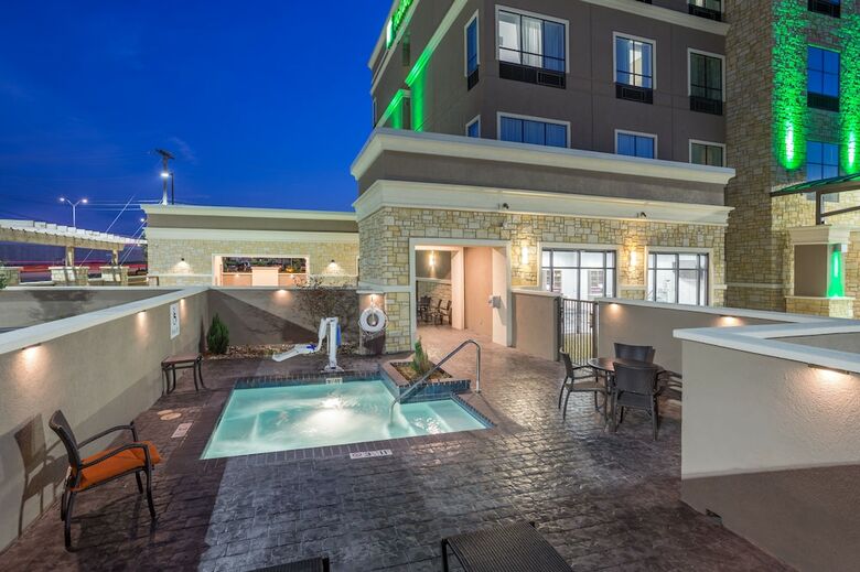 Hotel Holiday Inn San Marcos