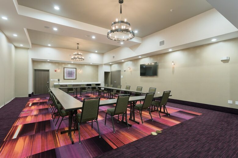 Hotel Holiday Inn San Marcos
