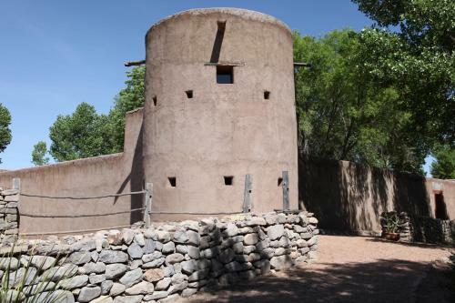 Hotel Cibolo Creek Ranch