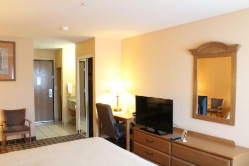 Hotel Days Inn & Suites North Stone Oak