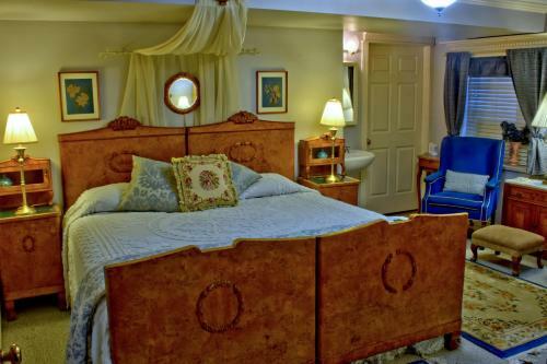 Bed & Breakfast Big Yellow Inn
