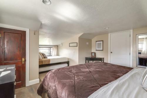 Hostal Aspenwood Manor