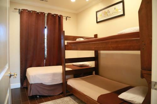Hostal Aspenwood Manor