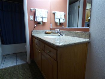 Hotel Coronada Inn & Suites