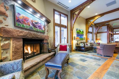 Sundial Lodge By All Seasons Resort Lodging