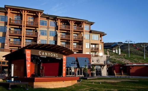 Sundial Lodge By All Seasons Resort Lodging