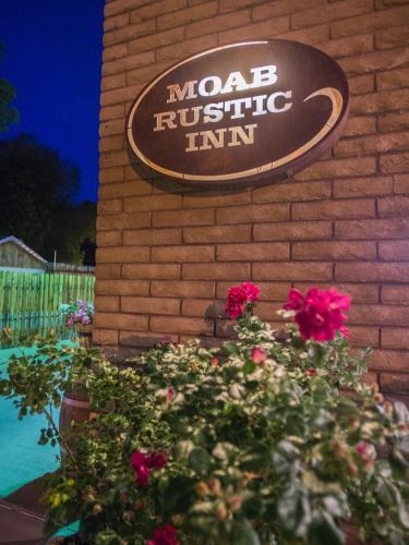 Motel Rustic Inn