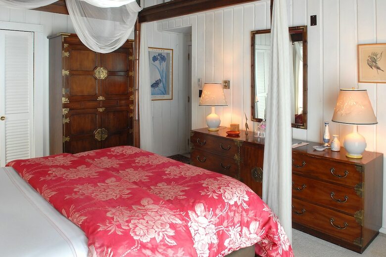 Posada Deerhill Inn