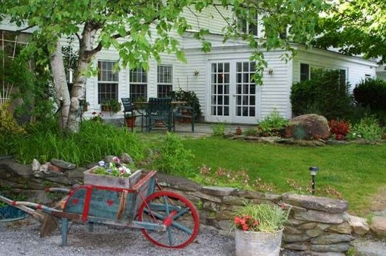 Posada Deerhill Inn
