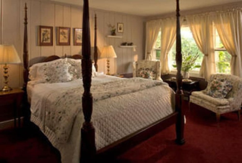 Posada Deerhill Inn