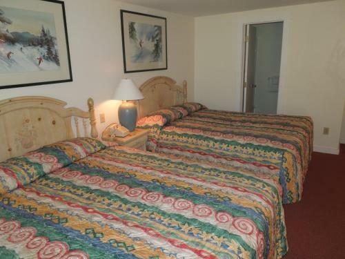 Lodge Mountaineer Inn