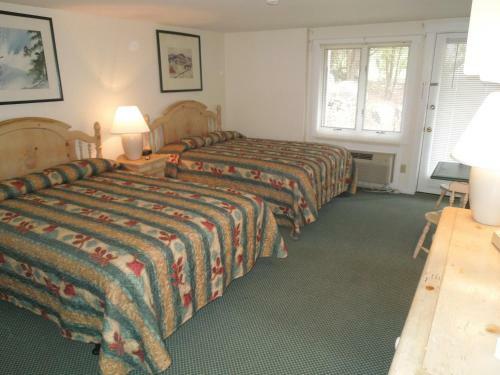 Lodge Mountaineer Inn