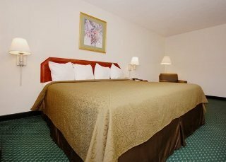 Hotel Ashland Inn & Suites