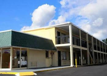 Motel Budget Lodge Churchland