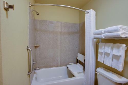 Hotel Candlewood Suites Richmond Airport