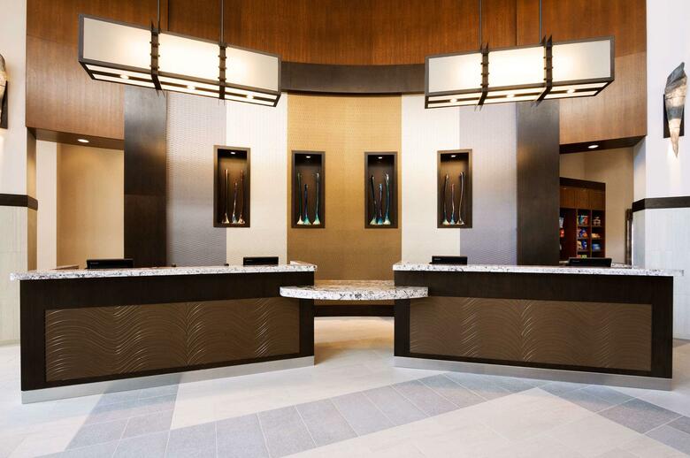 Hotel Embassy Suites Springfield