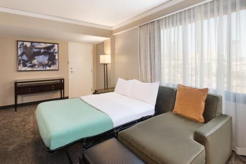 Hotel Embassy Suites Tysons Corner