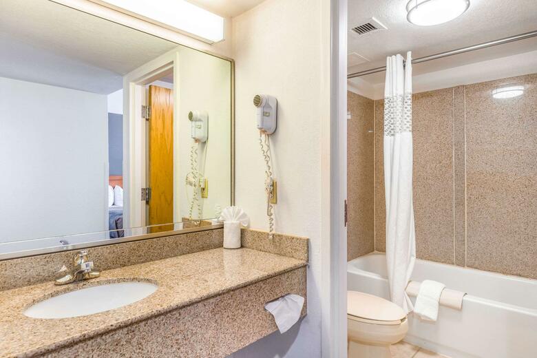 Hotel Econo Lodge Oceanfront