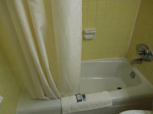 Hotel Belmont Inn & Suites Virginia Beach