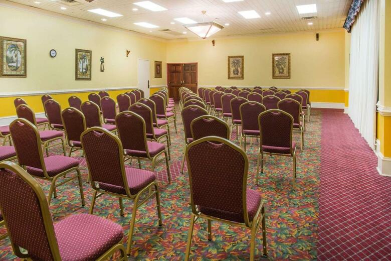 Hotel Ramada By Wyndham Wytheville