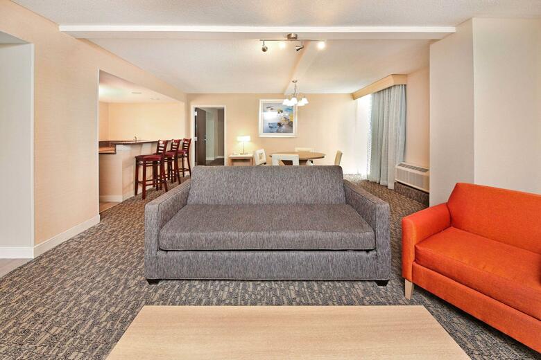 Hotel Doubletree By Hilton Virginia Beach