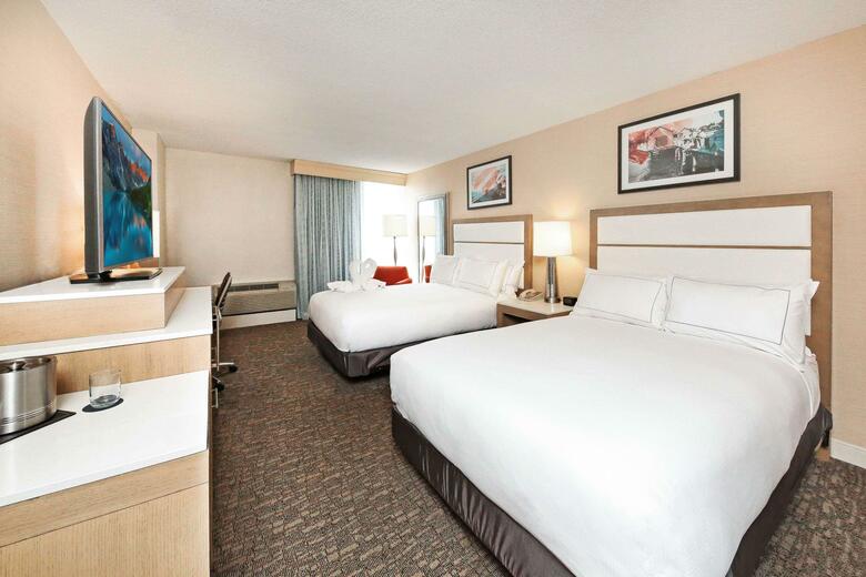 Hotel Doubletree By Hilton Virginia Beach