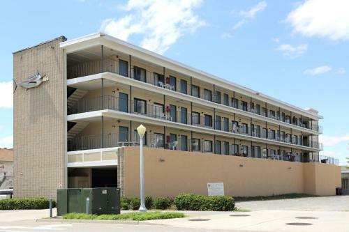 Blue Marlin Motel