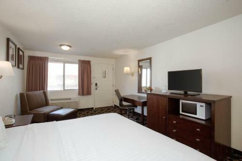 Motel Econo Lodge Inn And Suites Bellingham