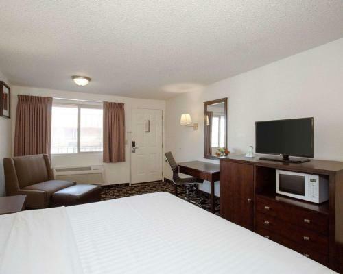 Motel Econo Lodge Inn And Suites Bellingham