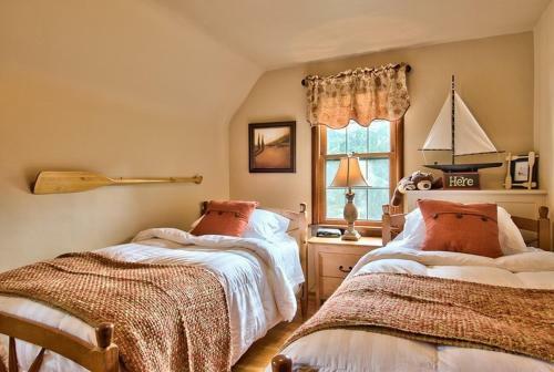 Oyster Bay Manor