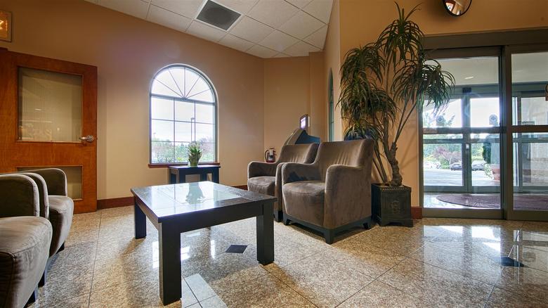 Hotel Best Western Plus Evergreen Inn And Suites