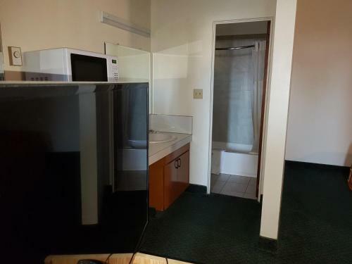 Townhouse Motel